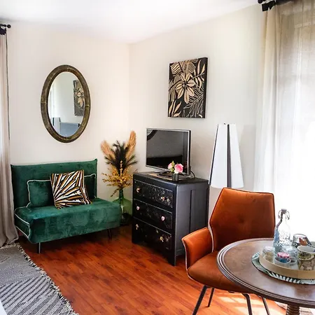 Agap'& Morphee - D'hotes De Charme Avec Spa, 49 Gasthof 3*