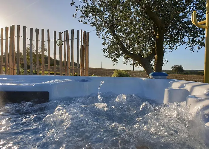 Agap'& Morphee - D'hotes De Charme Avec Spa, 49 Pouancé