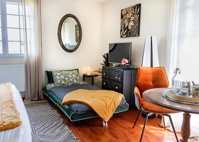 D'hotes Avec Jacuzzi Pouancé